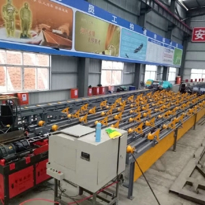 數控鋸切套絲打磨生產(chǎn)線(xiàn)