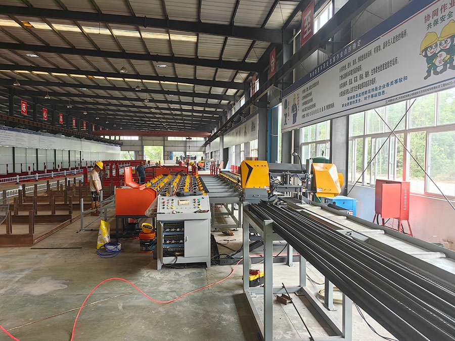 數控鋸切套絲打磨生產(chǎn)線(xiàn)