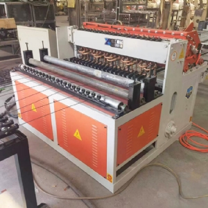 全自動(dòng)焊網(wǎng)機